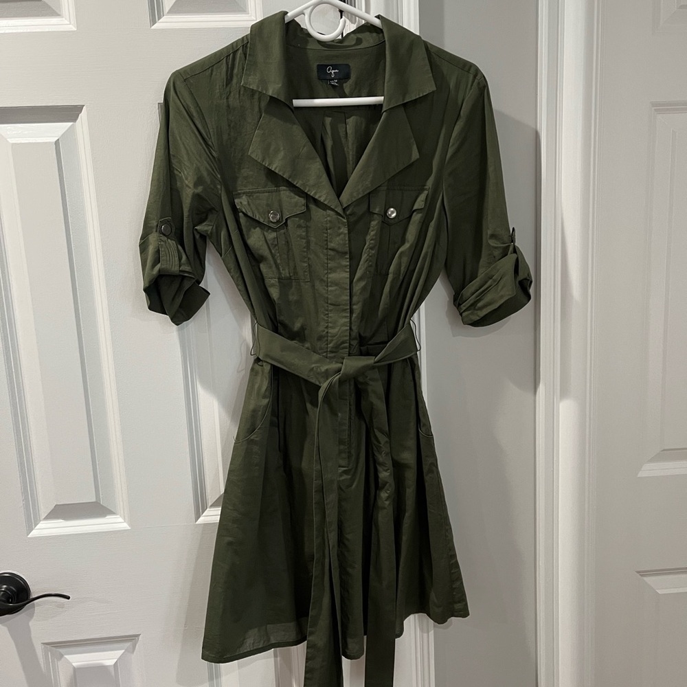 Women’s Belted Dress